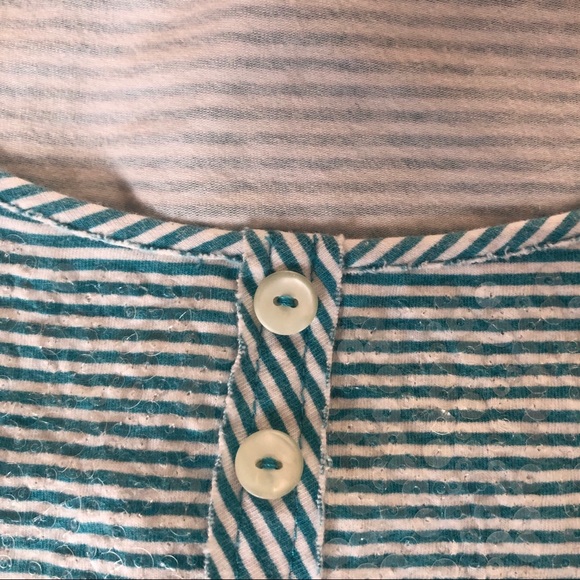 CHICOS TANK STYLE TOP - Picture 5 of 8